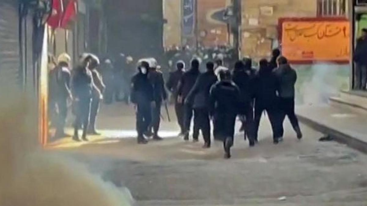 Internet blackout in Iran as protests mount; Trump warns of U.S. action