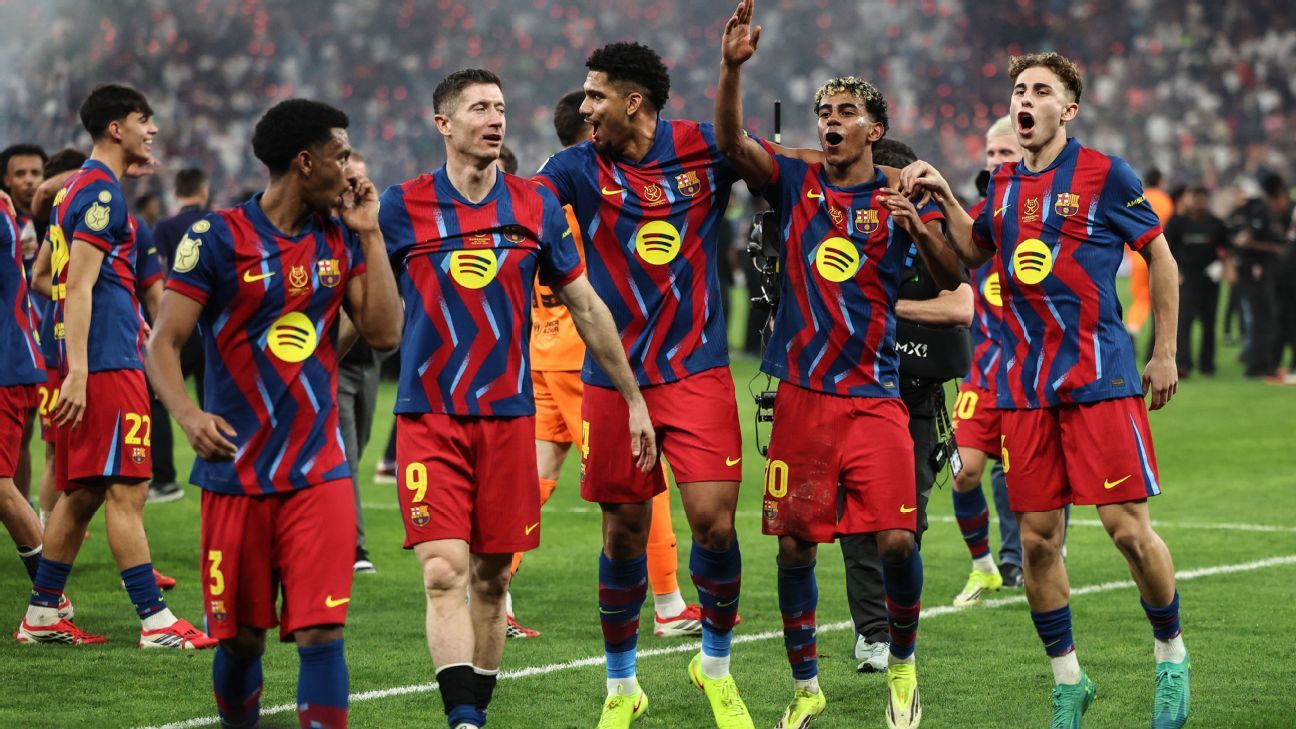 Raphinha nets brace as Barcelona beat Real Madrid to lift Supercopa – as it happened