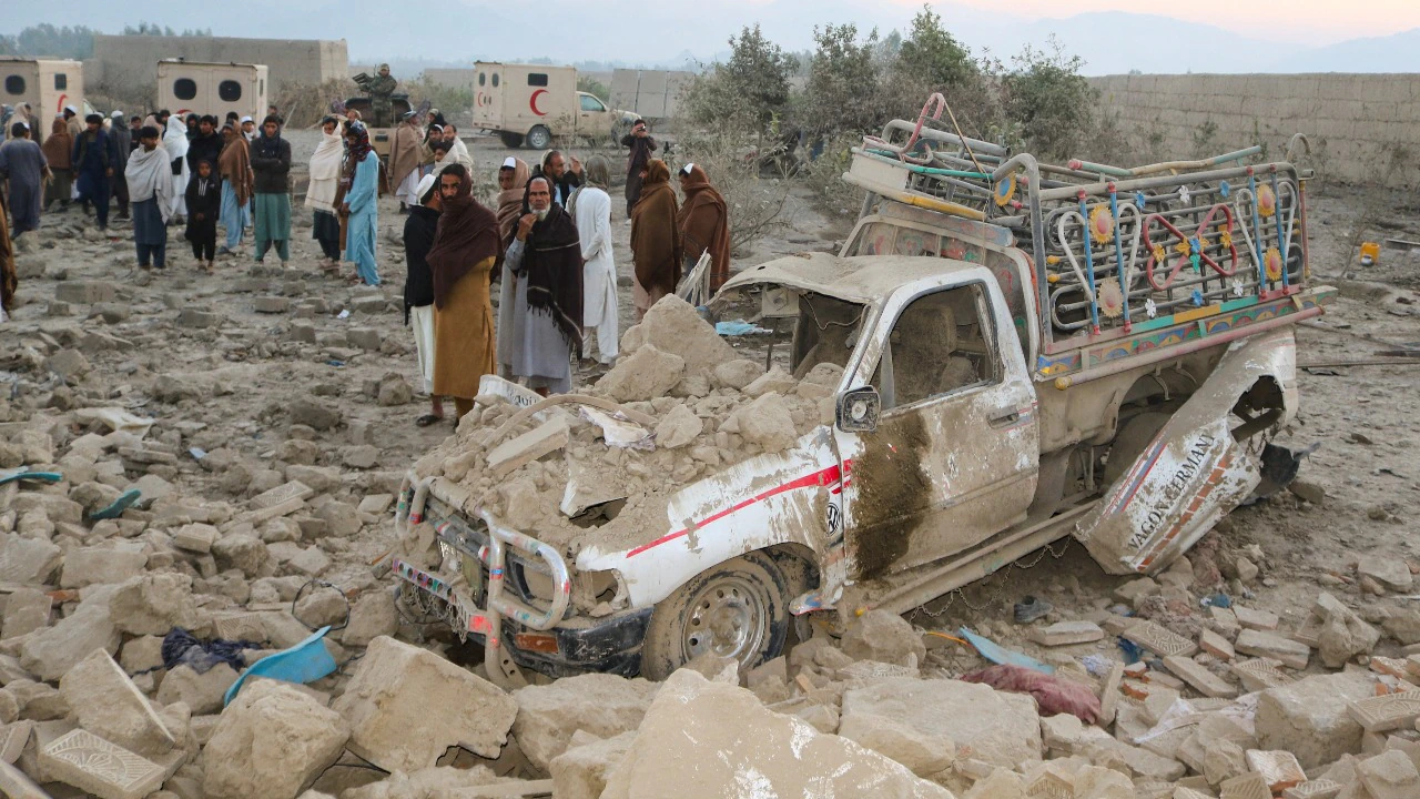 Afghanistan launches large-scale offensive along Pakistan border in retaliation to airstrikes: Taliban