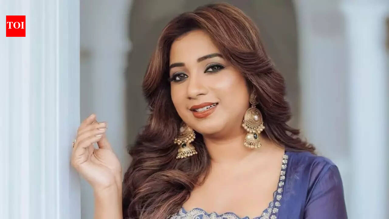 Is Shreya Ghoshal taking Rs 1.65 crore for a live show? Netizens react and say, ‘She is honestly undercharging’ |